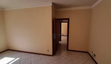 Apartamento Garden com 2 dormitórios à venda, 67 m² por R$ 310.000 - Granbery - Juiz de Fora/MG