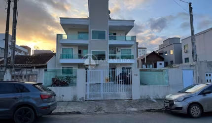 Apartamento 1 dormitório no bairro Santa Regina