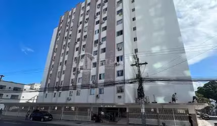 Kitnet mobiliada no Centro - Balneário Camboriú