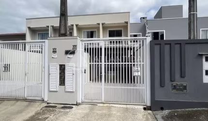 Sobrado com 2 dormitórios - Bairro São Francisco de Assis - Camboriú