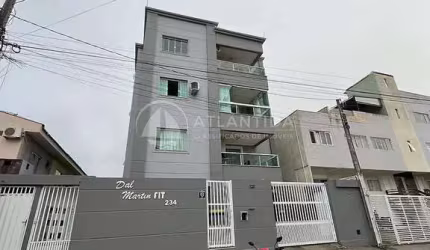 Apartamento 2 dormitórios no Centro de Camboriú