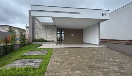 Casa alto padrão 3 dormitórios, sendo 1 suíte - Piscina - Condomínio Jardim Flamboyant - Paulínia,