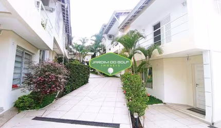Casa em condomínio à venda no Jardim Taquaral