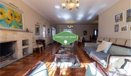CASA TÉRREA COM EDÍCULA
