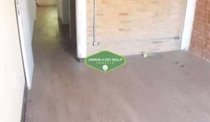 à venda Jardim Taquaral Casa comercial 2 banheiros