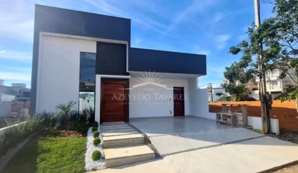7472 -  Casa à Venda, Vale dos Cristais - Macaé, RJ