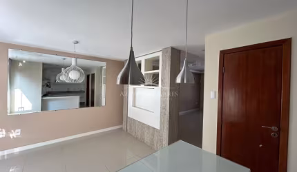 7602 - Casa em Cond. à Venda na Granja dos Cavaleiros, Macaé RJ