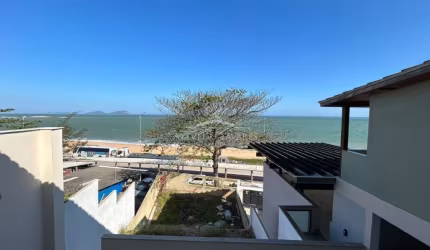 7667 - Apartamento à Venda - Cavaleiros, Macaé/RJ