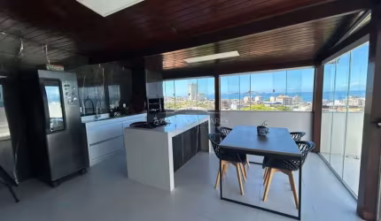 7863 - Cobertura Duplex à Venda | Bairro da Gloria - Macaé́, RJ