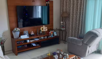 Sobrado à venda com 3 dormitórios na Zona Norte, Tremembé, São Paulo, SP