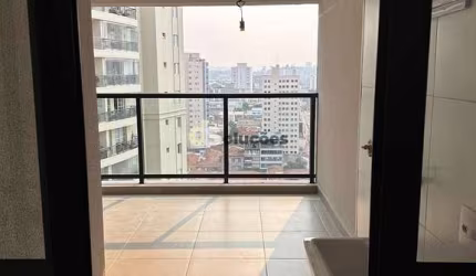 Apartamento à venda com 2 dormitórios na R. Catão, Vila Romana, São Paulo, SP