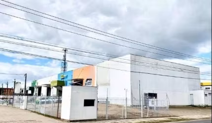 Barracão / Galpão / Depósito para alugar na Rua Doutor Paulo Hecker, 71, Humaitá, Porto Alegre por R$ 5.900