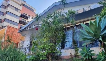 Casa com 3 quartos para alugar na Travessa Java, 60, Jardim Lindóia, Porto Alegre por R$ 12.000