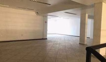Ponto comercial para alugar na Rua Cristóvão Pereira, 48, Passo da Areia, Porto Alegre por R$ 9.000