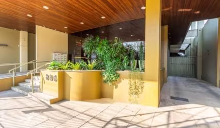 Sala comercial para alugar na Rua Bento Gonçalves, 806, Centro, São Leopoldo por R$ 2.400