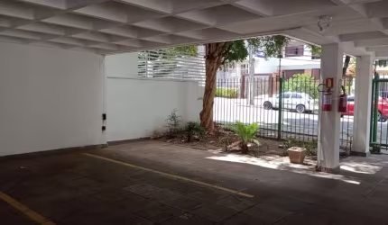 Sala comercial para alugar na Avenida Lavras, 144, Petrópolis, Porto Alegre por R$ 2.200