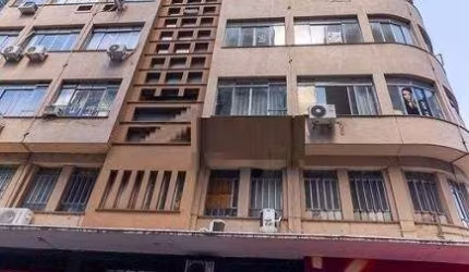 Sala comercial para alugar na Rua Marechal Floriano Peixoto, 13, Centro, Porto Alegre por R$ 1.600