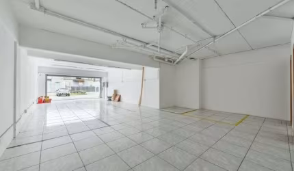 Ponto comercial para alugar na Rua Voluntários da Pátria, 2822, Floresta, Porto Alegre por R$ 3.000