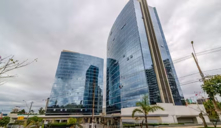 Ponto comercial para alugar na Avenida Senador Tarso Dutra, 595, Petrópolis, Porto Alegre por R$ 4.115