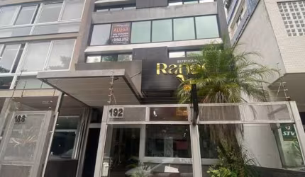 Sala comercial para alugar na Rua Fernando Gomes, 188, Moinhos de Vento, Porto Alegre por R$ 3.170