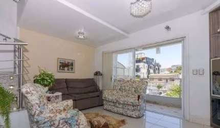 Casa com 4 quartos para alugar na Rua Arnaldo Ballve, 512, Jardim Itu Sabará, Porto Alegre por R$ 8.000
