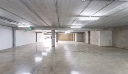 Ponto comercial para alugar na Avenida Juca Batista, 3239, Cavalhada, Porto Alegre por R$ 5.500