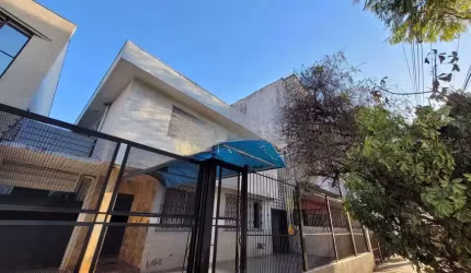 Casa com 1 quarto para alugar na Rua Ernesto da Fontoura, 719, São Geraldo, Porto Alegre por R$ 4.000
