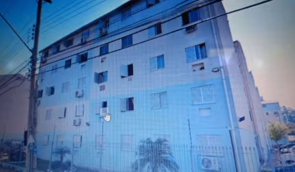 Apartamento com 2 quartos à venda na Rua Paulo Renato Ketzer de Souza, 100, Rubem Berta, Porto Alegre por R$ 120.000