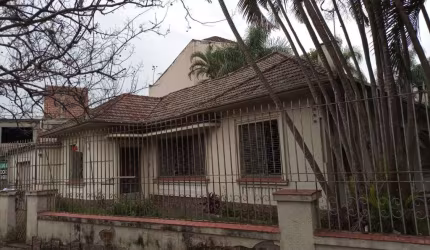 Terreno à venda na Rua General Couto de Magalhães, 470, São João, Porto Alegre por R$ 2.000.000