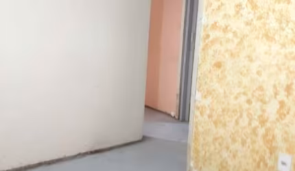 Apartamento com 2 quartos para alugar na Avenida Guido Mondin, 951, São Geraldo, Porto Alegre por R$ 1.100