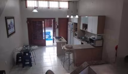 Casa em condomínio fechado com 3 quartos à venda na Rua Barão do Amazonas, 2057, Partenon, Porto Alegre por R$ 850.000