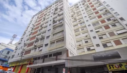 Apartamento com 2 quartos para alugar na Rua Coronel Vicente, 465, Centro Histórico, Porto Alegre por R$ 1.200