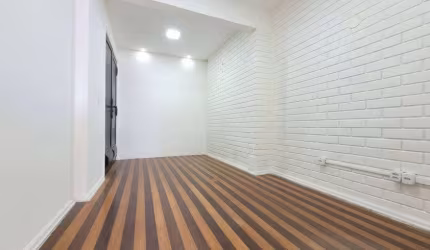 Sala/Conjunto para venda com 135 metros quadrados em Centro - Juiz de Fora - MG