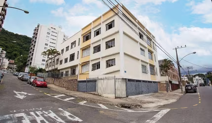 Apartamento para venda com 70 metros quadrados com 2 quartos em Santa Helena - Juiz de Fora - MG