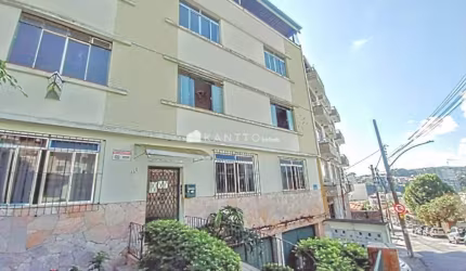Apartamento Garden com 3 dormitórios à venda, 100 m² por R$ 279.000 - Jardim Glória - Juiz de Fora/MG