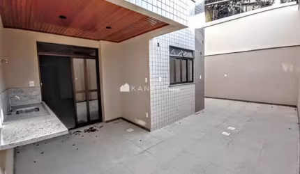 Apartamento Garden com 2 dormitórios à venda, 114 m² por R$ 559.000 - Santa Helena - Juiz de Fora/MG