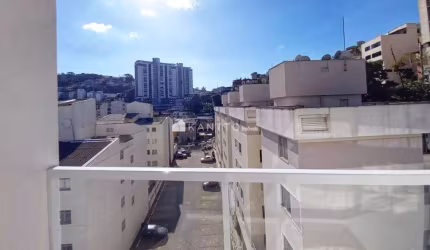 Apartamento com 2 dormitórios à venda, 56 m² por R$ 279.000 - Teixeiras - Juiz de Fora/MG