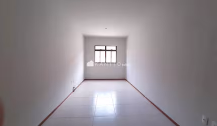 Apartamento com 3 dormitórios à venda, 80 m² por R$ 479.000 - Granbery - Juiz de Fora/MG