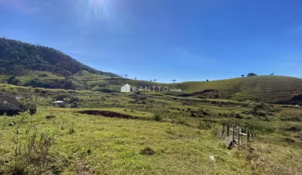 Sítio à venda, 194000 m² por R$ 4.000.000 - Chacara - Chácara/MG