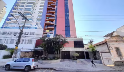 Apartamento com 4 dormitórios à venda, 237 m² por R$ 930.000 - Santa Helena - Juiz de Fora/MG
