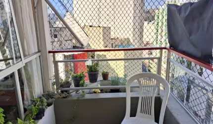 Apartamento com 2 dormitórios à venda, 70 m² por R$ 340.000 - Centro - Juiz de Fora/MG