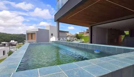 Casa com 4 dormitórios à venda, 300 m² por R$ 2.890.000 - Estrela Alta - Juiz de Fora/MG