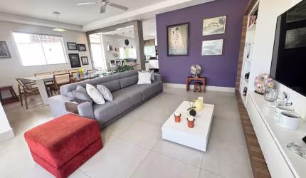 Casa Linear em condomínio fechado no Colinas do Imperador São Pedro JF - 990.000,00