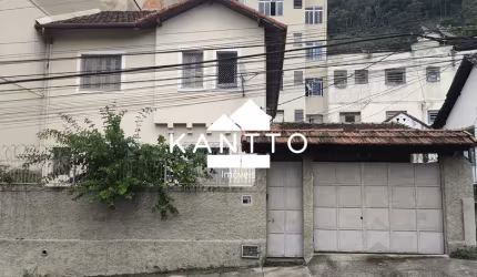 Casa de 5 quartos à venda no Jardim Glória - Juiz de Fora - MG - 790.000,00