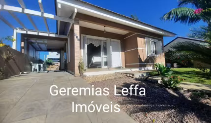 Casa 03 Dorm à venda no Bairro Bella Torres com 135 m² de área privativa - 1 vaga de garagem