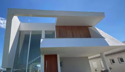 Casa 04 Dorm à venda no Bairro Engenho Velho com 330 m² de área privativa - 2 vagas de garagem