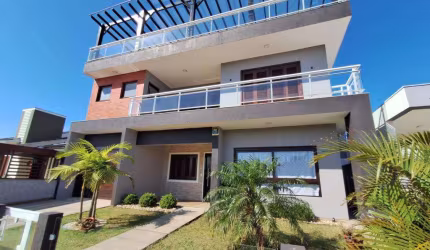 Casa 04 Dorm à venda no Bairro Bella Torres com 500 m² de área privativa - 2 vagas de garagem