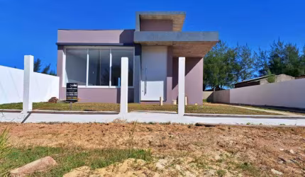 Casa 03 Dorm à venda no Bairro Praia Tapera com 130 m² de área privativa