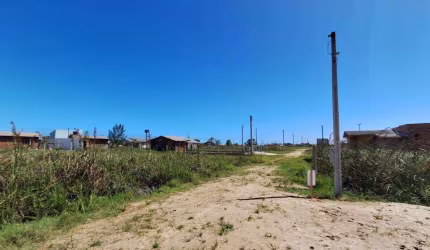 Terreno à venda no Bairro Praia Caravelle com 300 m² de área privativa