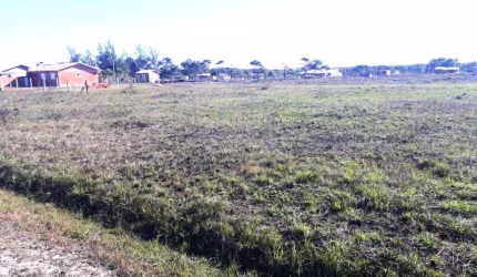 Terreno à venda no Bairro Praia Valverde